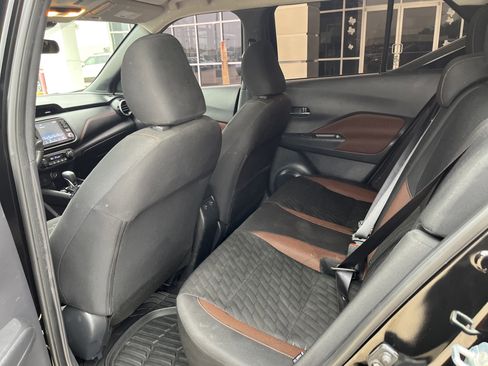 Used 2024 Nissan Kicks SR image 11