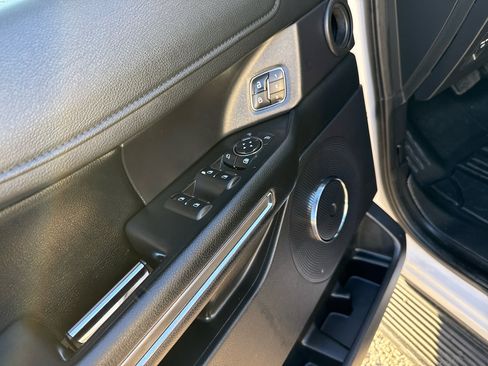 Used 2019 Ford Expedition Max XLT w/ Equipment Group 202A image 16