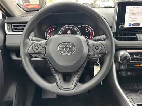 Used 2025 Toyota RAV4 LE image 12
