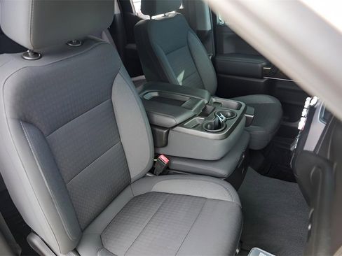 Used 2021 GMC Sierra 1500 Elevation image 33