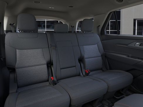 New 2026 Ford Explorer Active RWD image 11