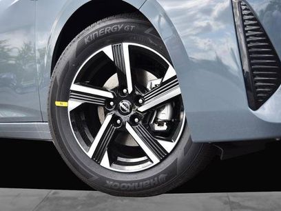 New 2025 Nissan Sentra SV w/ All-Weather Package