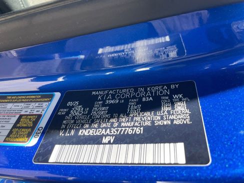 Used 2025 Kia Seltos S image 12