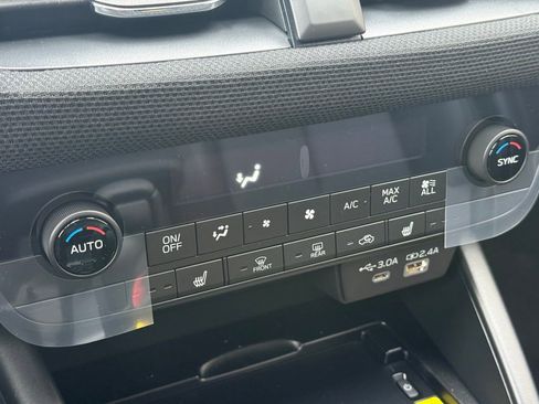 New 2026 Subaru Outback Limited AWD/4WD image 17