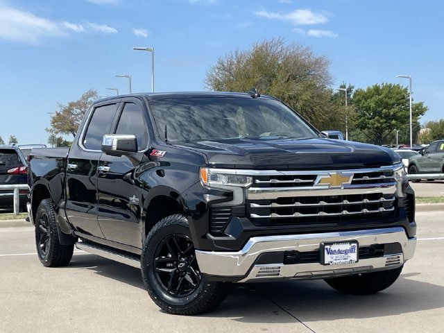 Used 2022 Chevrolet Silverado 1500 LTZ AWD/4WD image 2