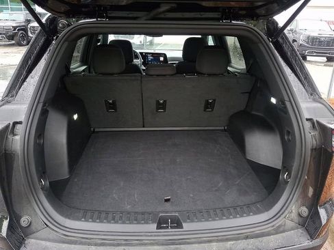 Used 2025 Chevrolet Equinox LT FWD image 21