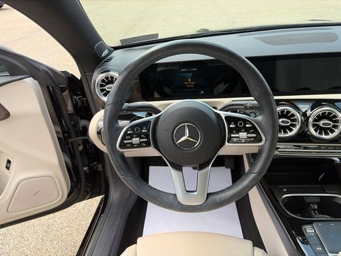Certified 2021 Mercedes-Benz CLA 250 4MATIC image 13