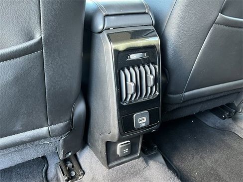 Certified 2022 Jeep Compass Limited image 36