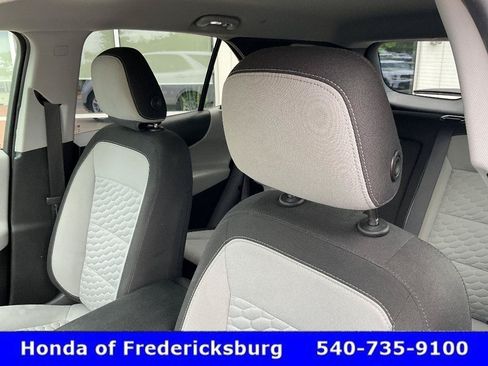 Used 2021 Chevrolet Equinox LS w/ LS Convenience Package FWD image 31