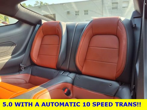 Used 2024 Ford Mustang GT Premium image 12