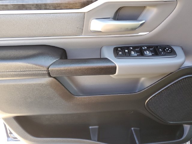 Used 2021 RAM 1500 Big Horn AWD/4WD image 17