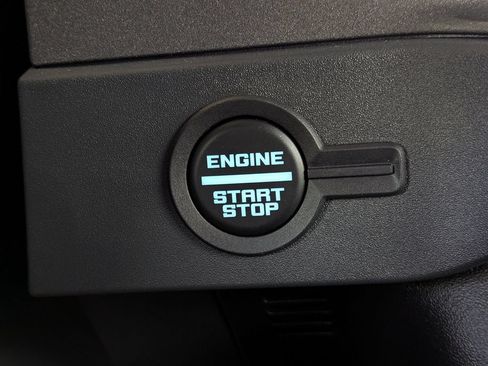 New 2025 Ford Bronco 2-Door AWD/4WD image 36