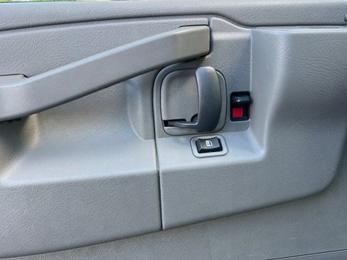 New 2023 Chevrolet Express 3500 Extended w/ Driver Convenience Package image 11