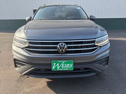Used 2024 Volkswagen Tiguan S image 5