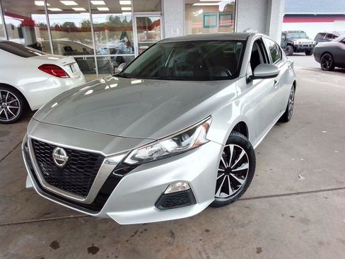 Used 2019 Nissan Altima 2.5 S FWD image 1
