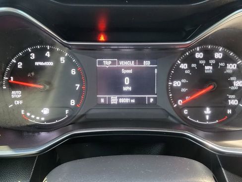 Used 2021 Chevrolet TrailBlazer LT AWD/4WD image 25