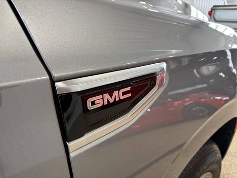 Used 2023 GMC Yukon Denali image 45