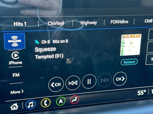 Used 2021 Chevrolet Tahoe Z71 w/ Rear Media and Nav Package image 25