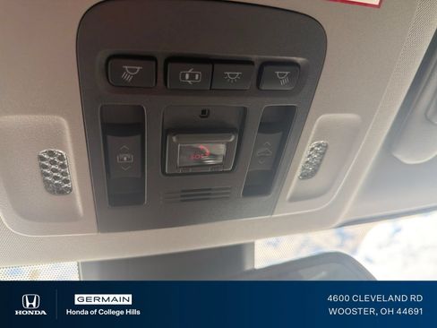 Used 2020 Toyota Camry XSE FWD image 24
