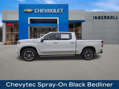 Used 2025 Chevrolet Silverado 1500 High Country w/ Technology Package AWD/4WD image 38