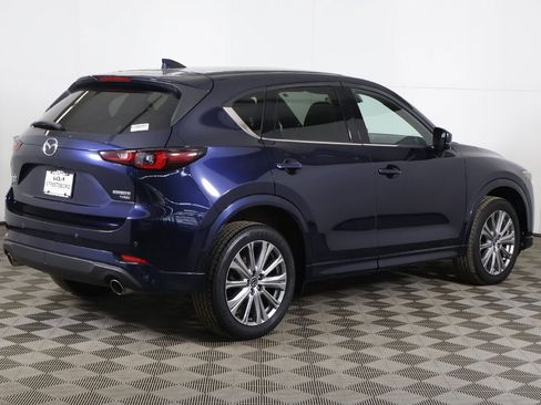 Used 2022 MAZDA CX-5 Signature image 14