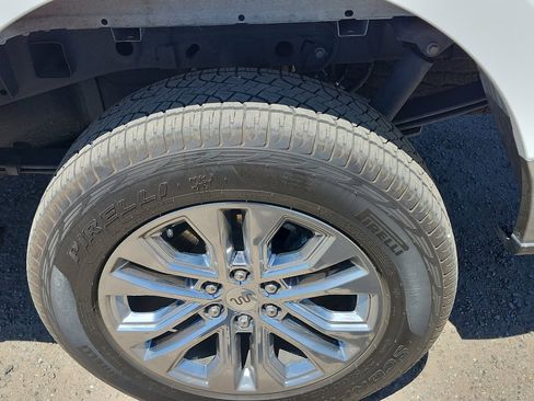 Used 2025 Ford F150 King Ranch w/ FX4 Off-Road Package image 11