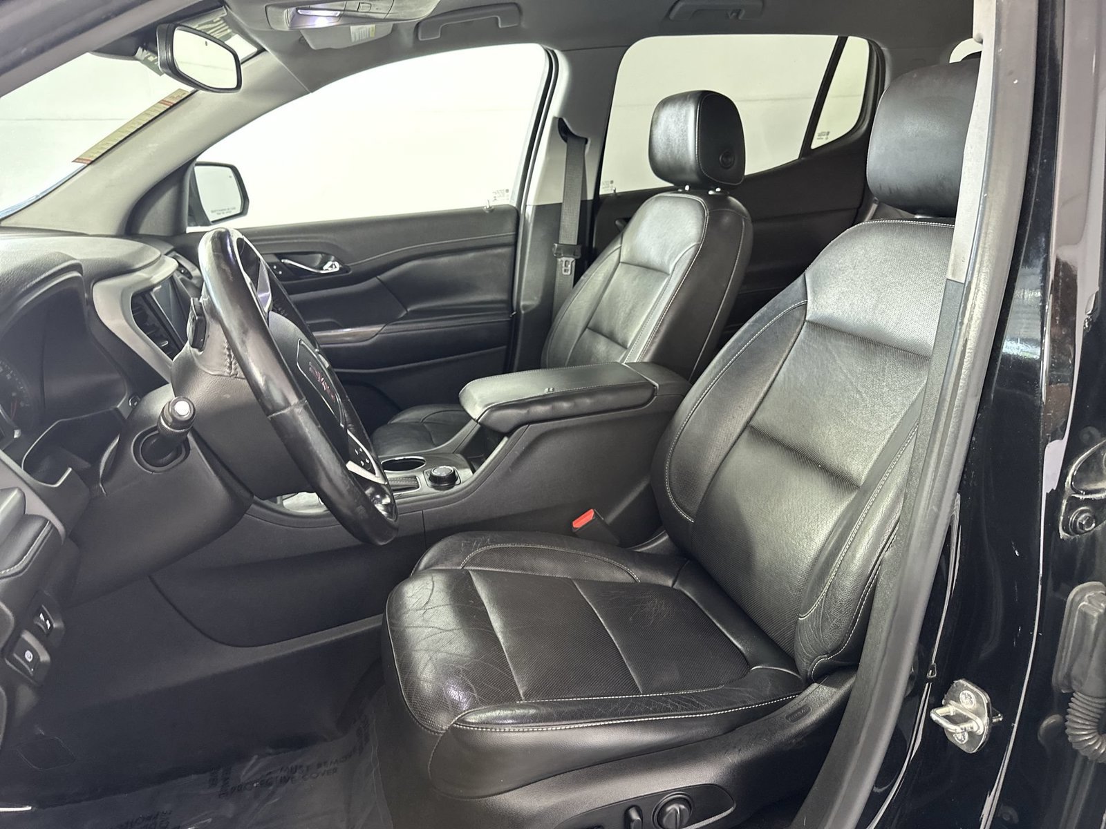 Used 2019 GMC Acadia SLT FWD image 11