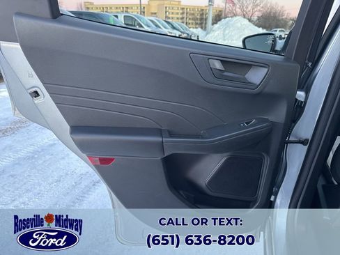 Used 2023 Ford Escape Active image 32