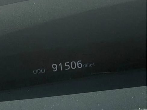 Used 2016 Toyota Prius Three FWD image 6