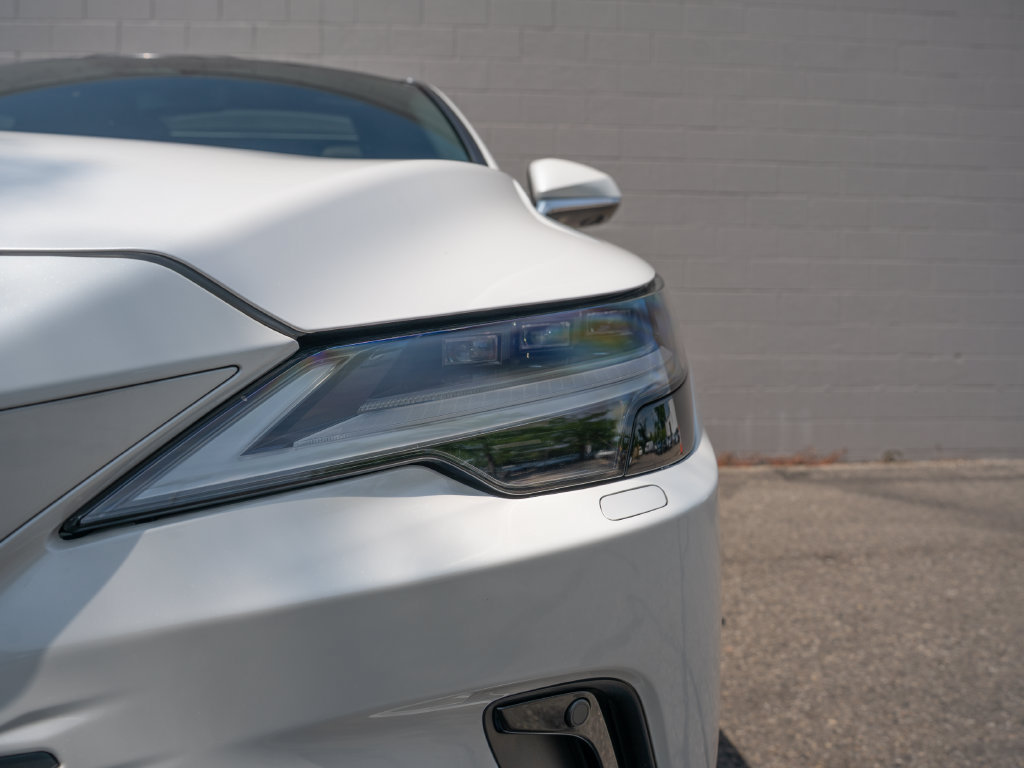 Used 2023 Lexus RX 350 FWD w/ Cold Area Package image 11