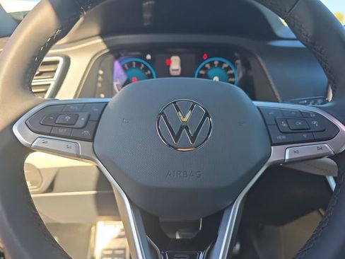 New 2026 Volkswagen Atlas Cross Sport SEL Premium R-Line image 23