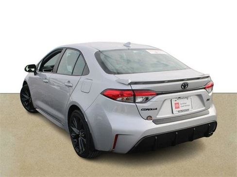 Certified 2024 Toyota Corolla SE w/ SE Premium Package image 6