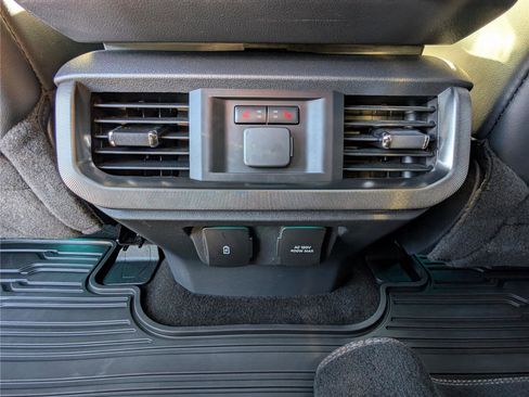 Used 2022 Ford F150 Platinum w/ Equipment Group 701A High image 15