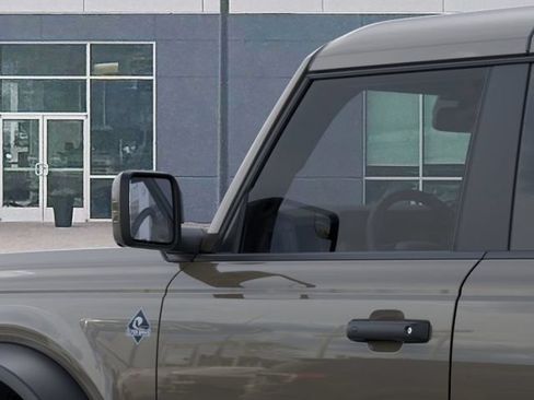 New 2026 Ford Bronco Outer Banks w/ Sasquatch Package AWD/4WD image 23