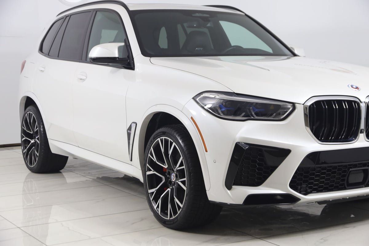 Used 2023 BMW X5 M w/ Executive Package AWD/4WD image 47