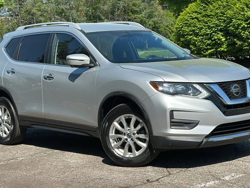 Certified 2018 Nissan Rogue SV w/ Premium Package AWD/4WD image 1