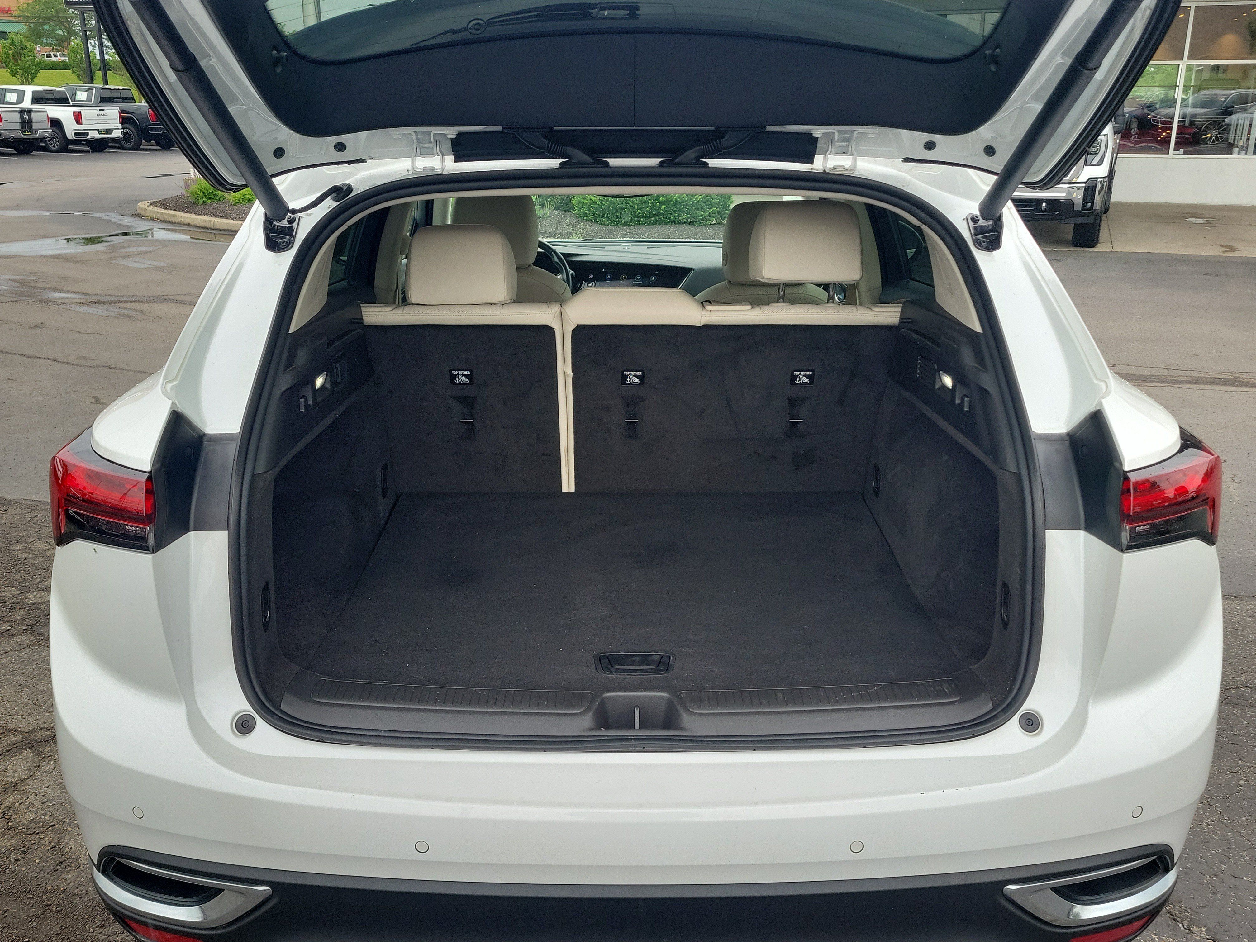 Used 2023 Buick Envision Essence AWD/4WD image 8