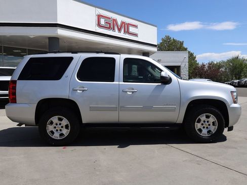 Used 2012 Chevrolet Tahoe LT AWD/4WD image 7