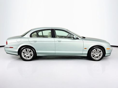 Used 2003 Jaguar S-TYPE 4.2 RWD image 16
