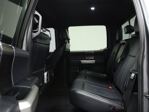 Used 2022 Ford F250 Lariat image 13