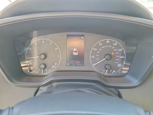 Used 2025 Toyota Corolla LE image 21