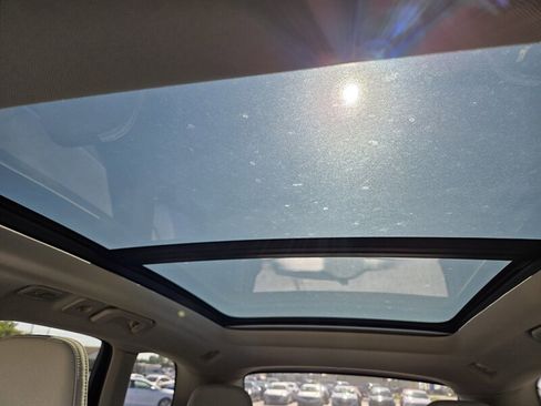 Used 2022 Volvo XC60 B5 Momentum image 20