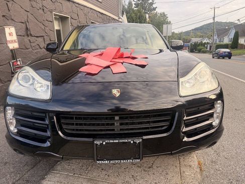Used 2008 Porsche Cayenne AWD/4WD image 3