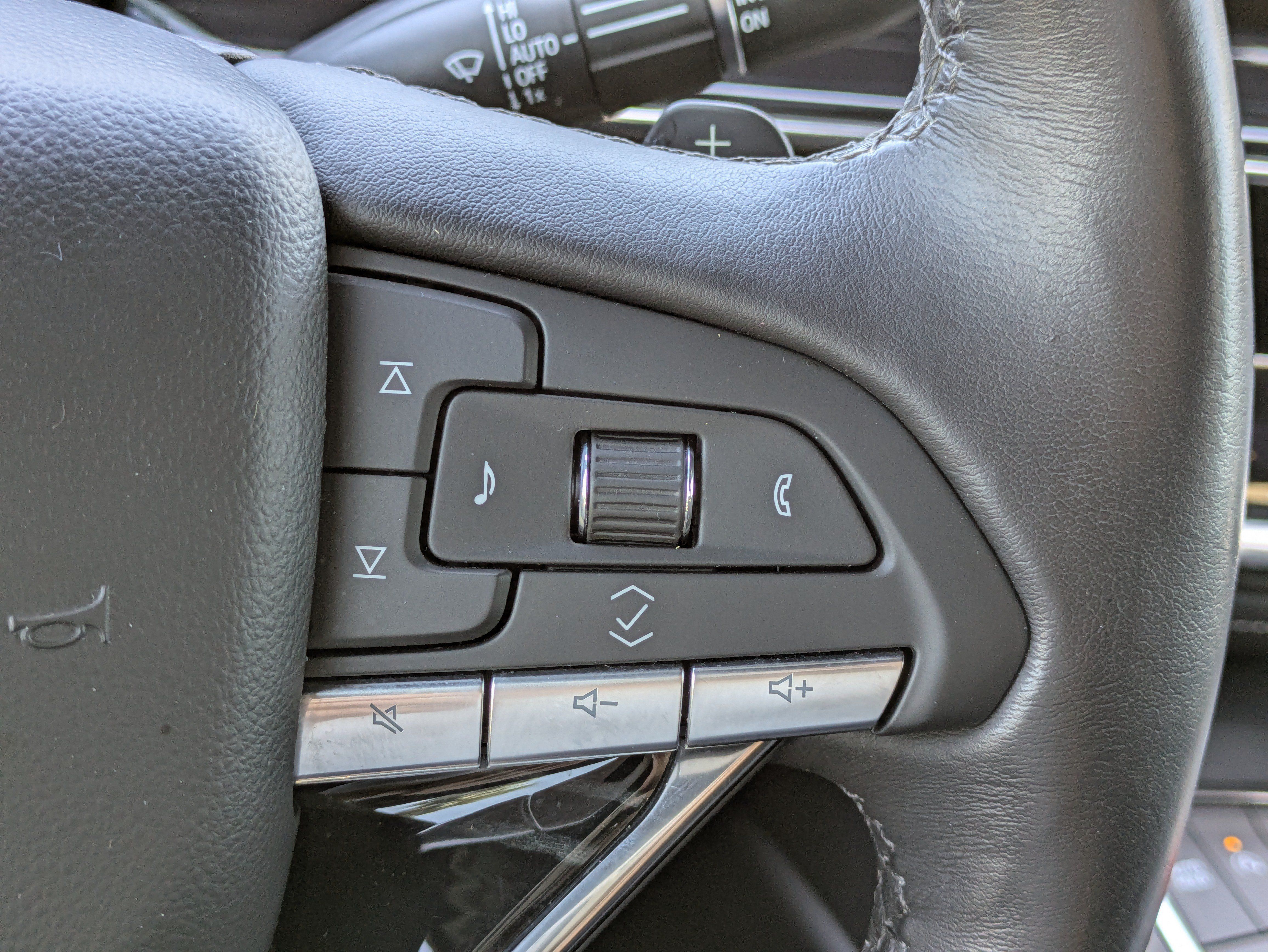 Certified 2024 Cadillac Escalade Sport AWD/4WD image 24