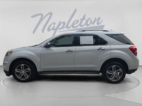 Used 2016 Chevrolet Equinox LTZ w/ Enhanced Convenience Package FWD image 4