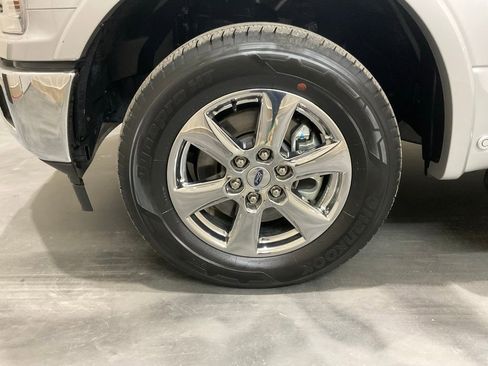 Used 2019 Ford F150 Lariat w/ Equipment Group 502A Luxury image 6