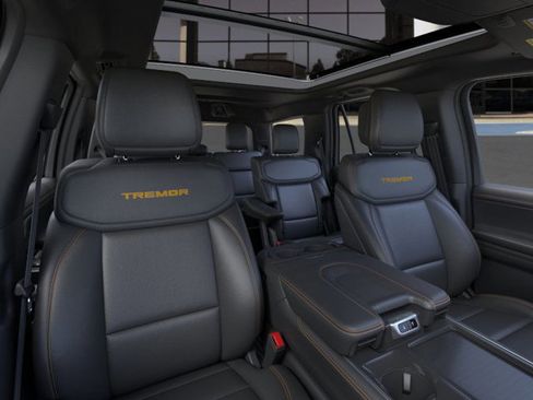 New 2026 Ford Expedition Tremor image 10