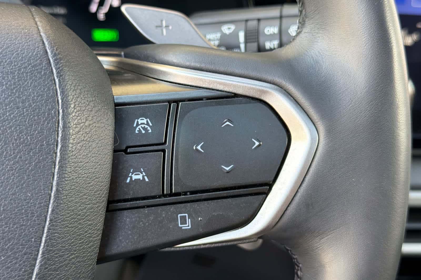 Certified 2024 Lexus RX 450h AWD w/ Convenience Package image 27