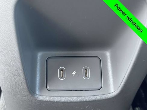 Used 2024 Hyundai Elantra SEL FWD image 26