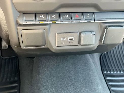 New 2026 Chevrolet Silverado 1500 Custom AWD/4WD image 20